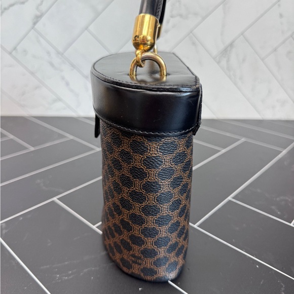 Celine Macadam Blazon 2way Pattern Vanity Bag Triomphe leather Gold BlackVintage - Picture 3 of 12